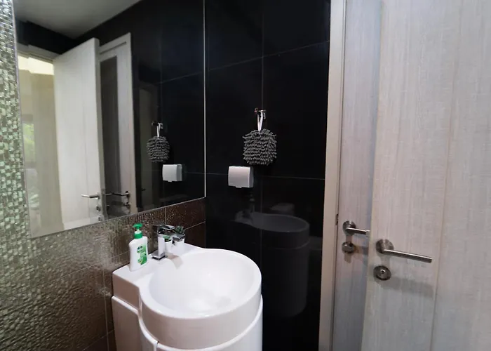 Apartment 5 Star Sukhumvit Infinity Pool Gym Sauna Bangkok