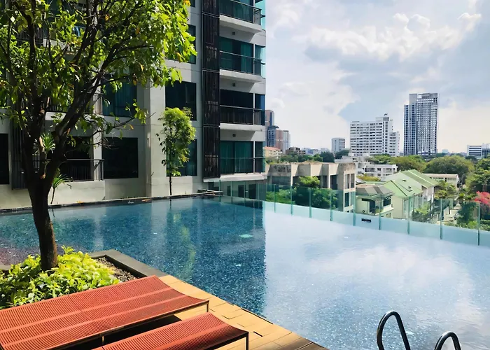5 Star Sukhumvit Infinity Pool Gym Sauna *