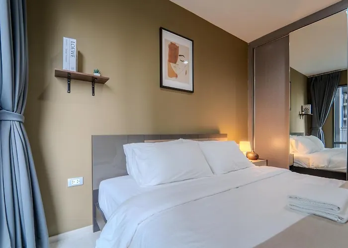 Apartment 5 Star Sukhumvit Infinity Pool Gym Sauna
